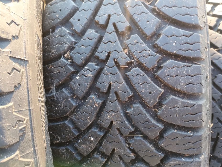 4 szt opon 225/65r17 Goodyear ,bieżnik 7,5mm