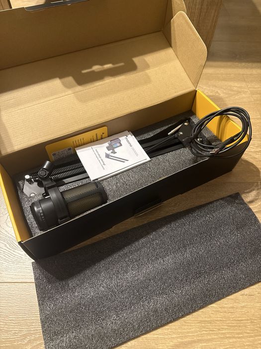 Profesjonalny Mikrofon Studio z wysięgnikiem / ramie / popfiltr usb-C Maono