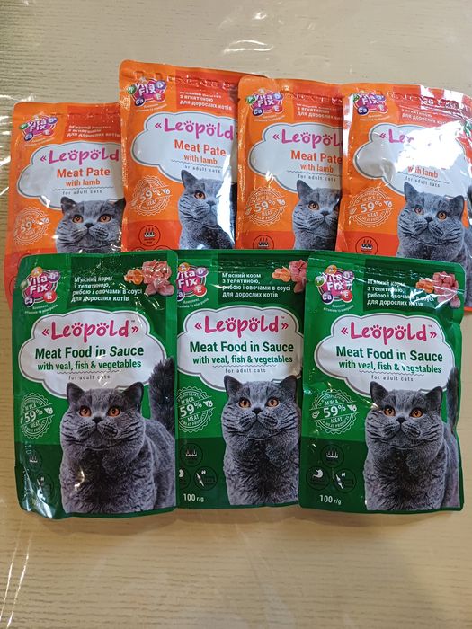 Корм для котів Leopold.