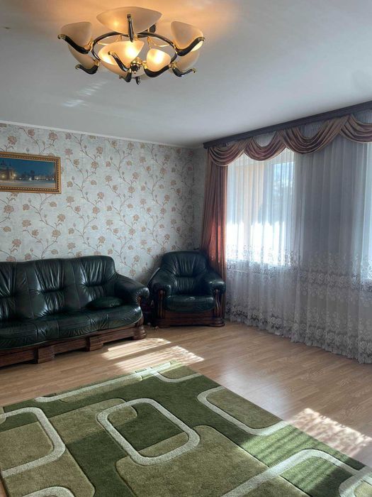 Цегляний будинок, м. Жовква