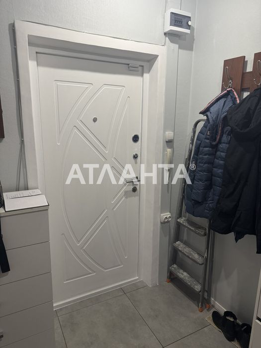 2 кімнатна квартира з ремонтом