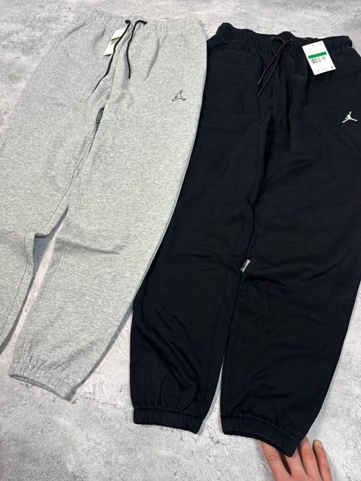 Спортивні штани Jordan Essentials