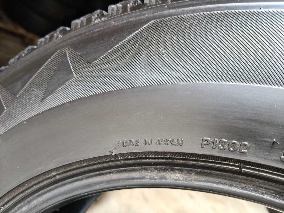 Bridgestone Blizzak Spike-01 225/65r17 106T Extra Load made in Japan 2шт, средина 6мм край 8мм, ЗИМА