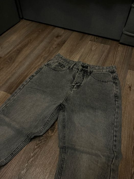 jeans Flared.