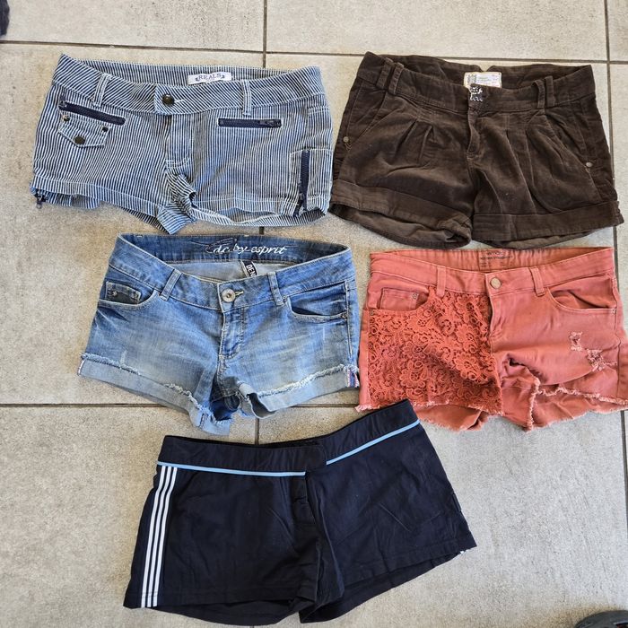 Spodenki pięć sztuk