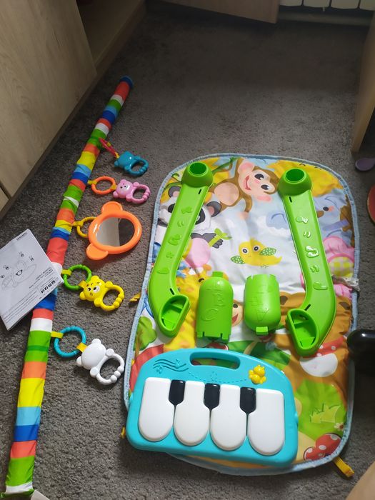 Розвиваючий килимок