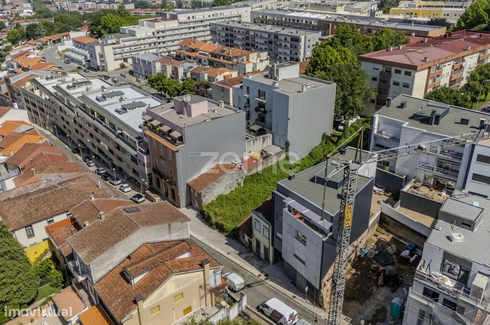 Moradia para Reabilitar no Centro de Braga