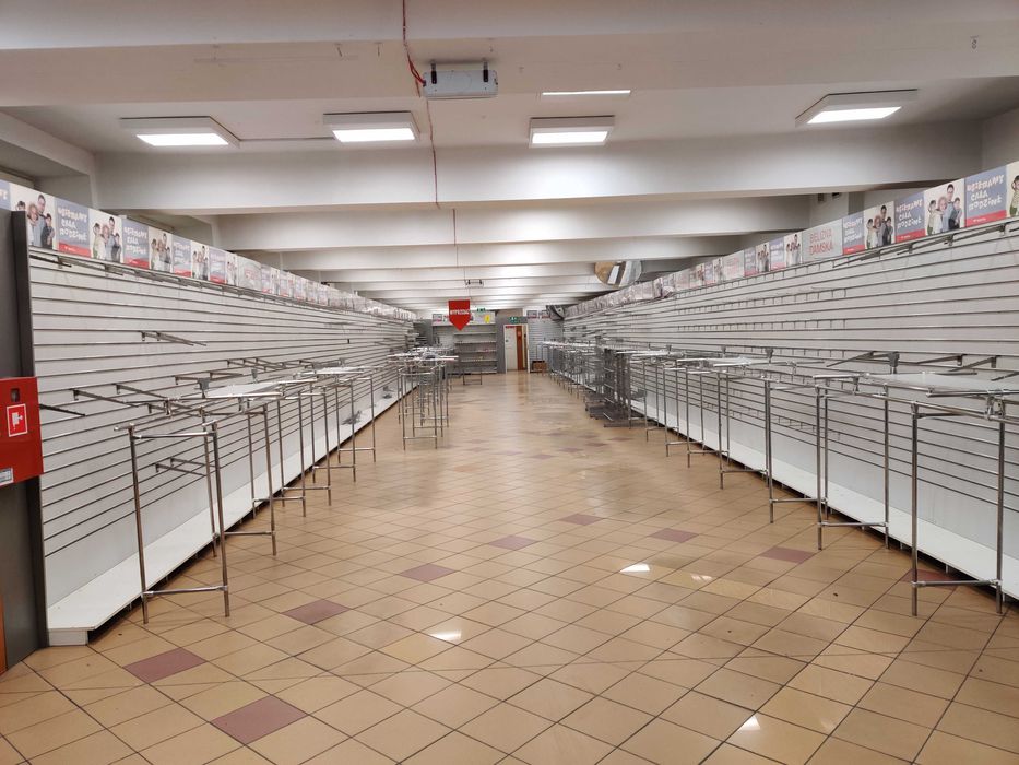 OKAZJA! Lokal 300m2 z ogrzewaniem w dobrej cenie