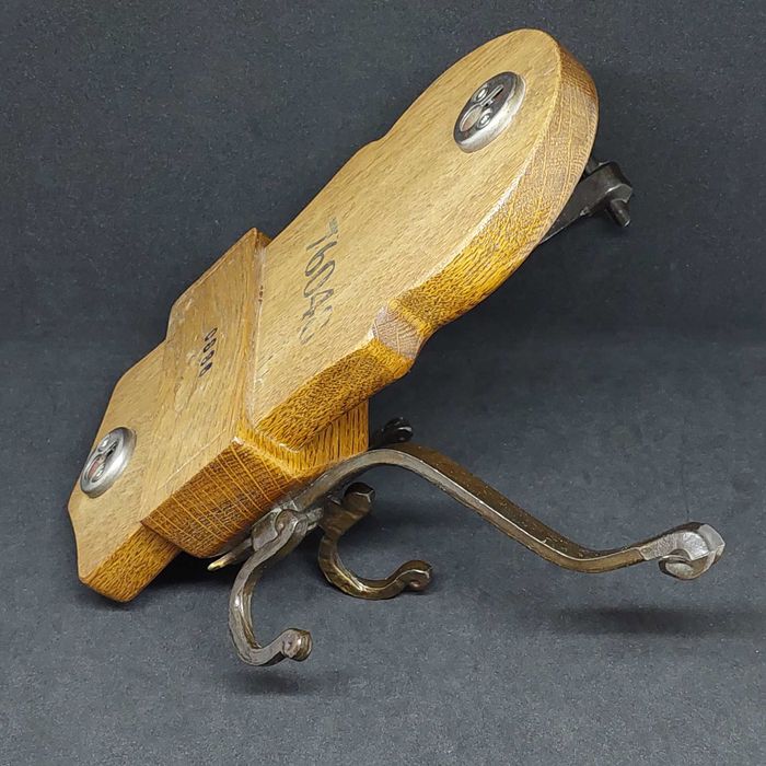 ШИКАРНАЯ ВИНТАЖНАЯ деревянная вешалка ГЕРМАНИЯ крючки крючок дерево