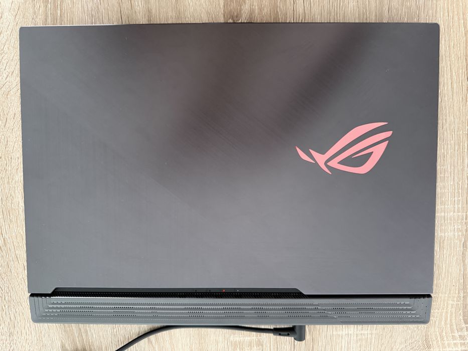 Asus rog Scar lll