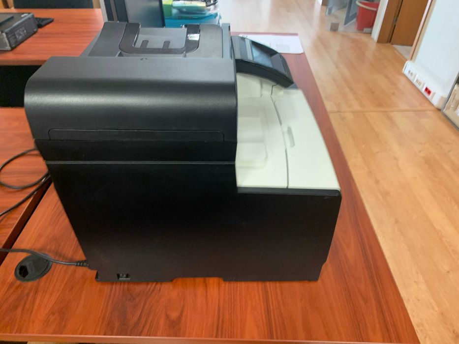 Impressora LaserJet Pro CM1415fn