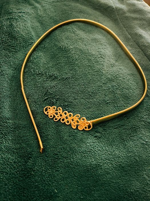 Cinto dourado NOVO