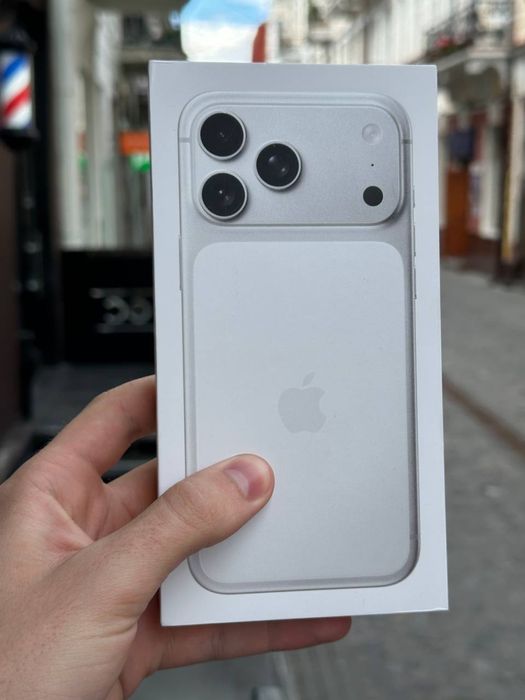 Apple iPhone 17 Pro 256гб Deep Blue та 17 Pro Max 256gb Silver Neverlock фізична сім новий запакований