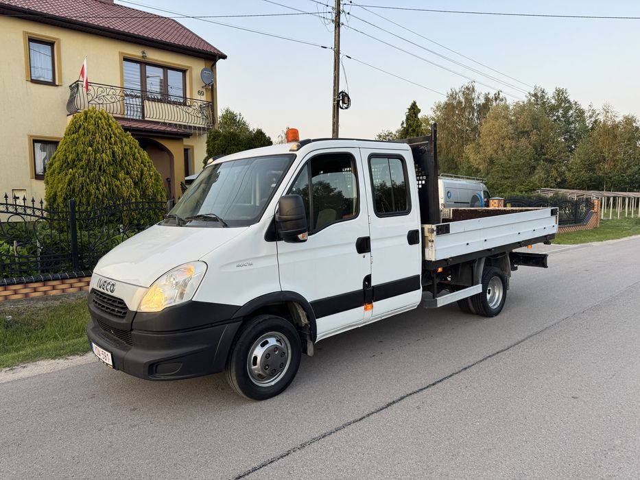 Iveco Daily 40C15 3.0 150KM Doka 7 osobowy Skrzynia 3,40m 184tys.km Bliźniak Kat.B