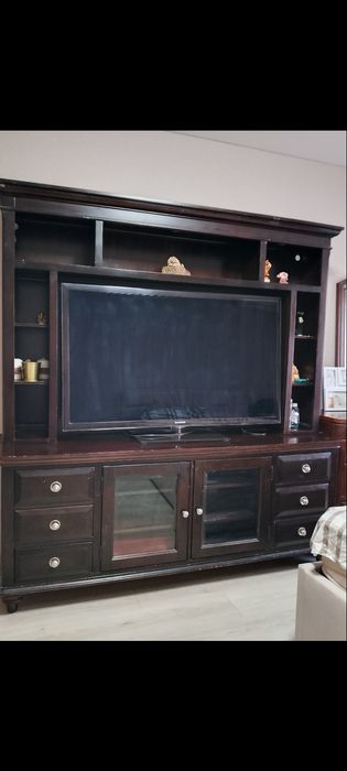 Комод,тумба под телевизор