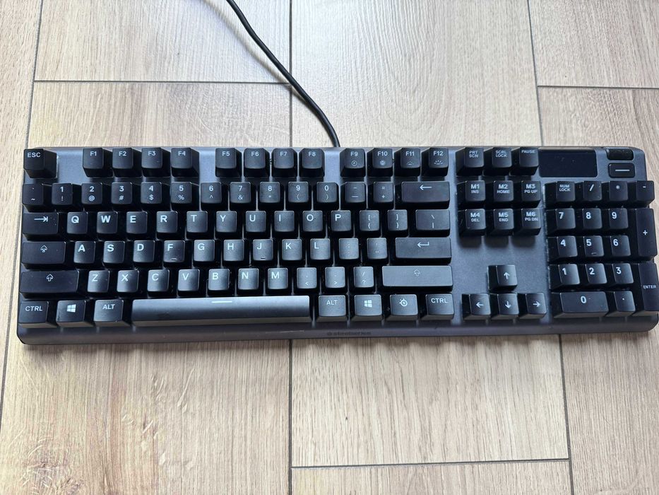 Steelseries Apex 5