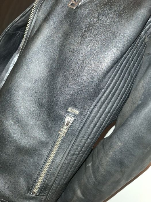 Blusão em pele estilo Baker ,tamanho M