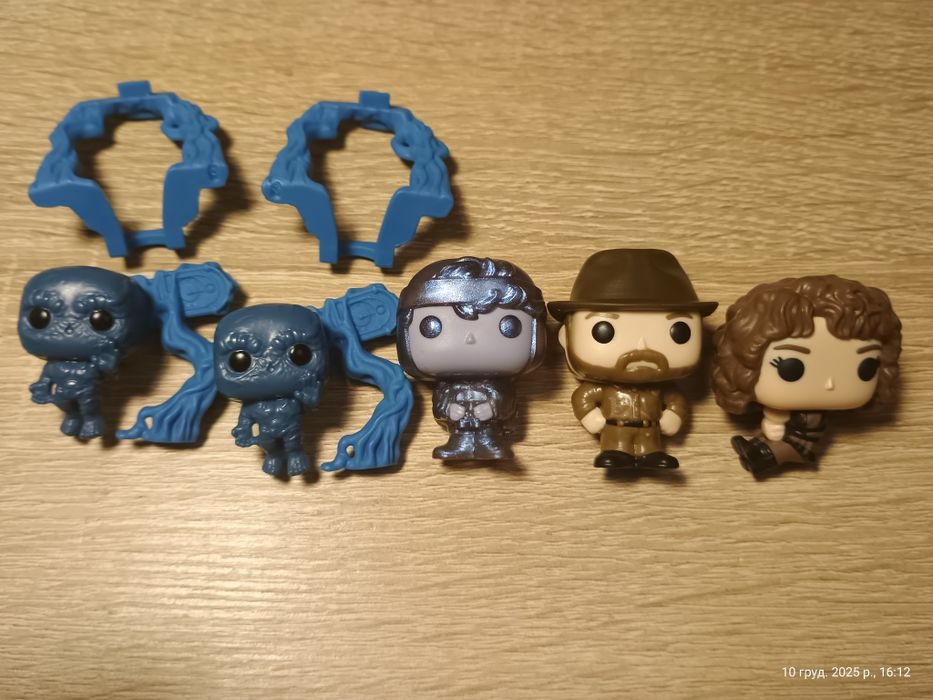 фігурки stranger things