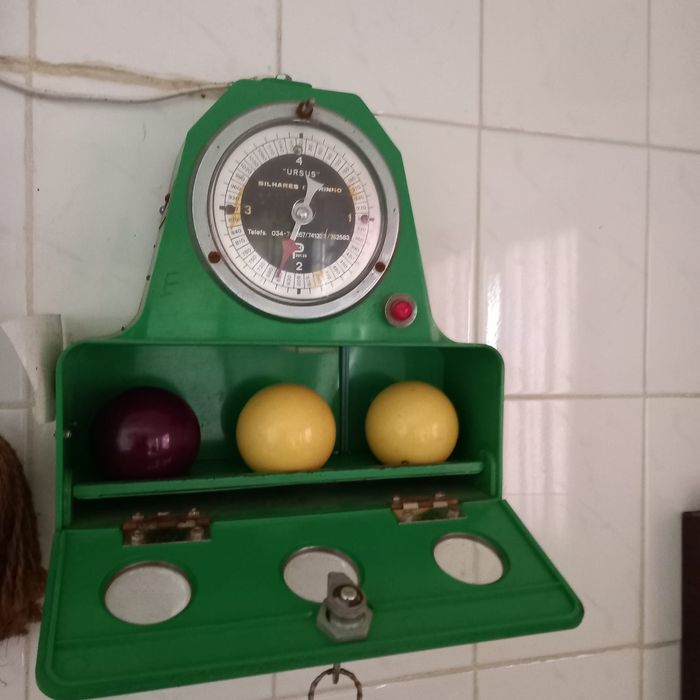 Mesa de bilhar francês