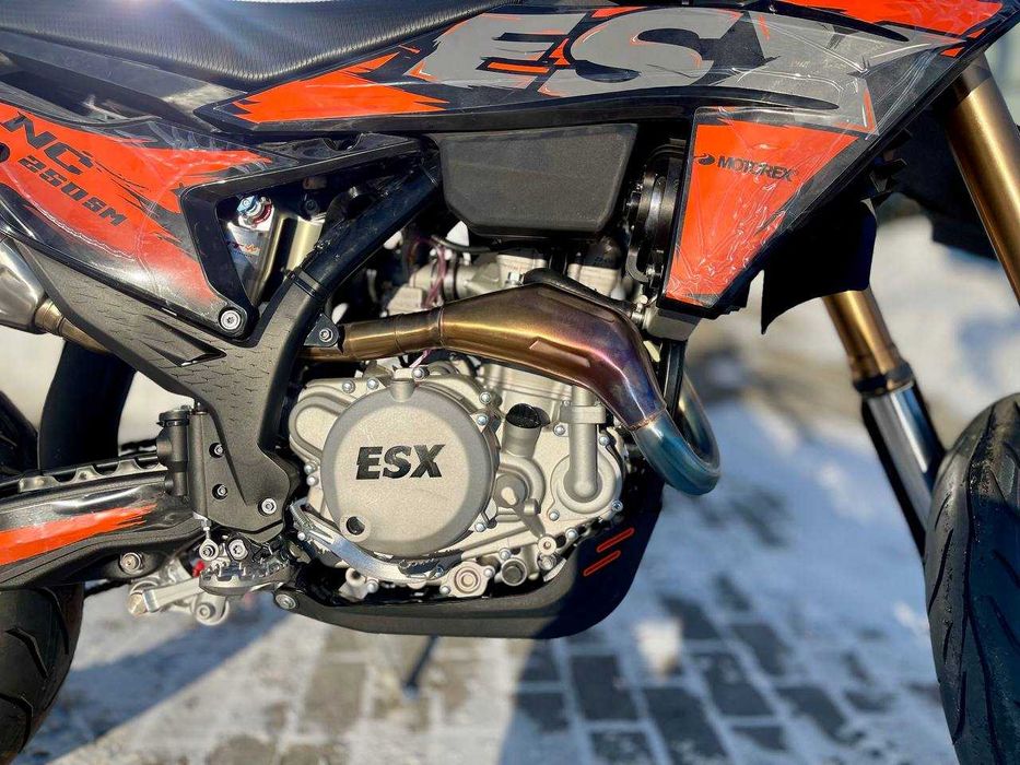 мотоцикол ESX-NC250-SM !!!