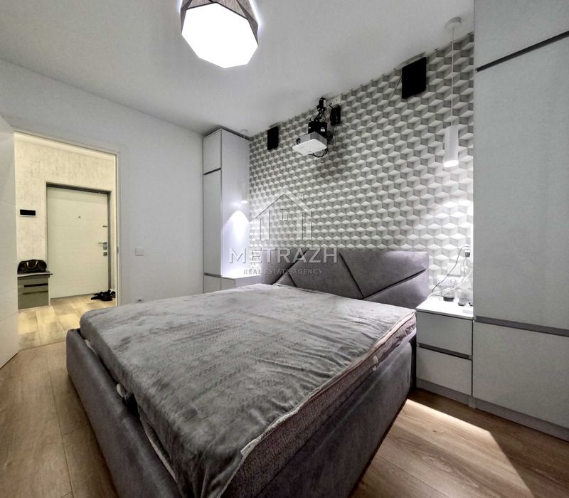 Продам 2х комнатную квартиру ЖК Пролисок(22020)