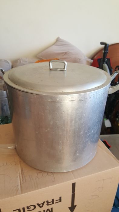 Tacho em ferro fundido (nao negociavel)