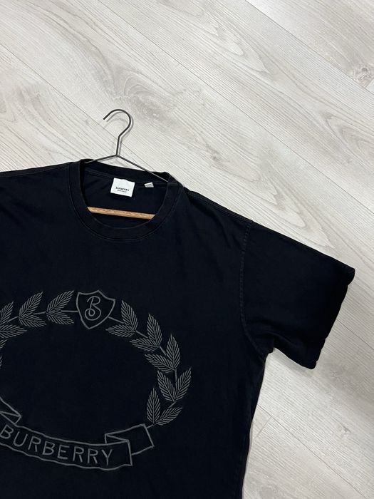 Футболка Burberry L сайз Оригінал