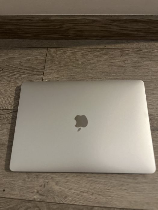 MacBook Air 13" 2020