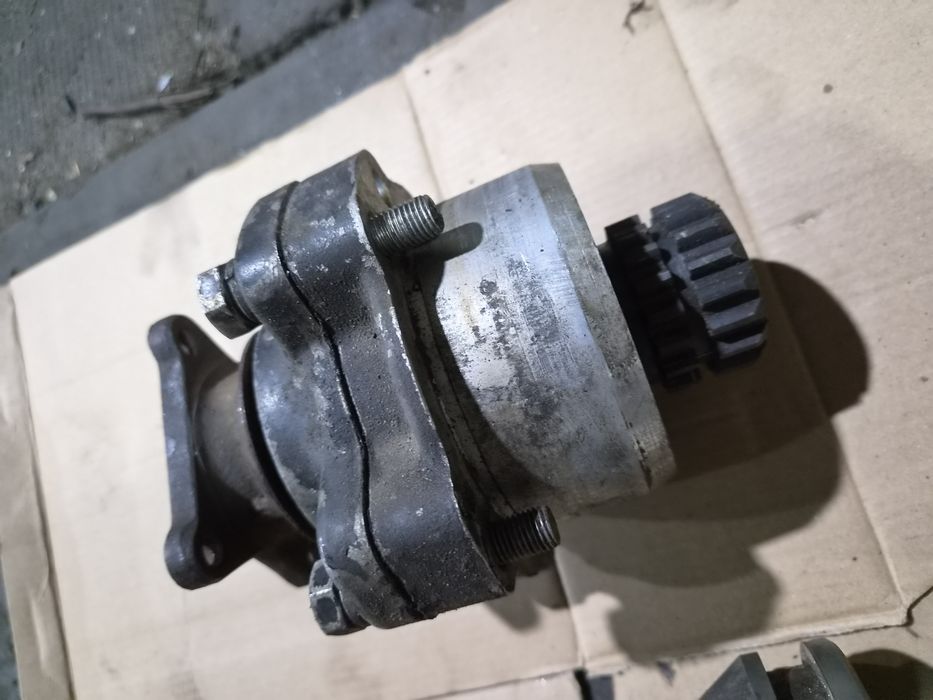 Продам Ком привода лебедки Камаз 4310
