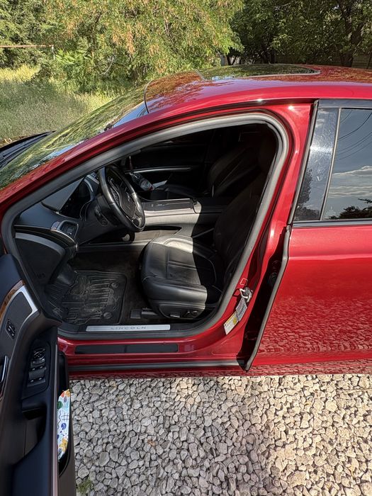 Lincoln MKZ 2015 VIN 3LN6L2LU2FR628495 фото оголошення 9 з 14