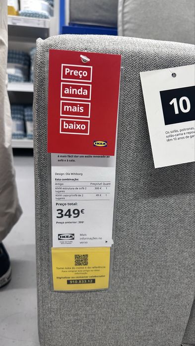 Sofá de dois lugares