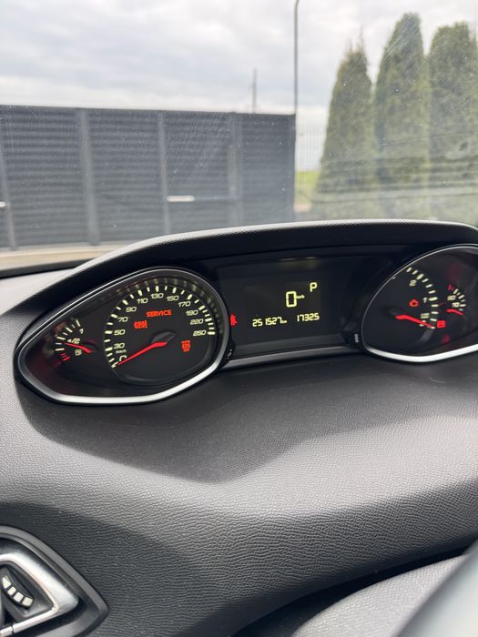Peugeot 308 SW 2015