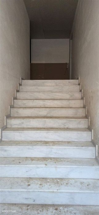 T2 Novo com Varanda e Garagem em Nogueira, Braga | 359.000 €