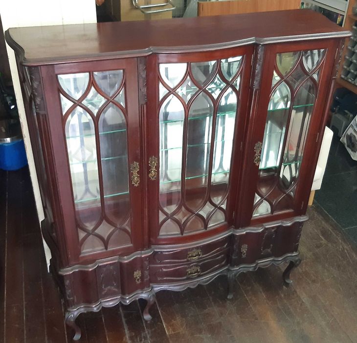 Retro Vintage Antiga Linda Cristaleira Madeira Maciça Trabalhada Vidro