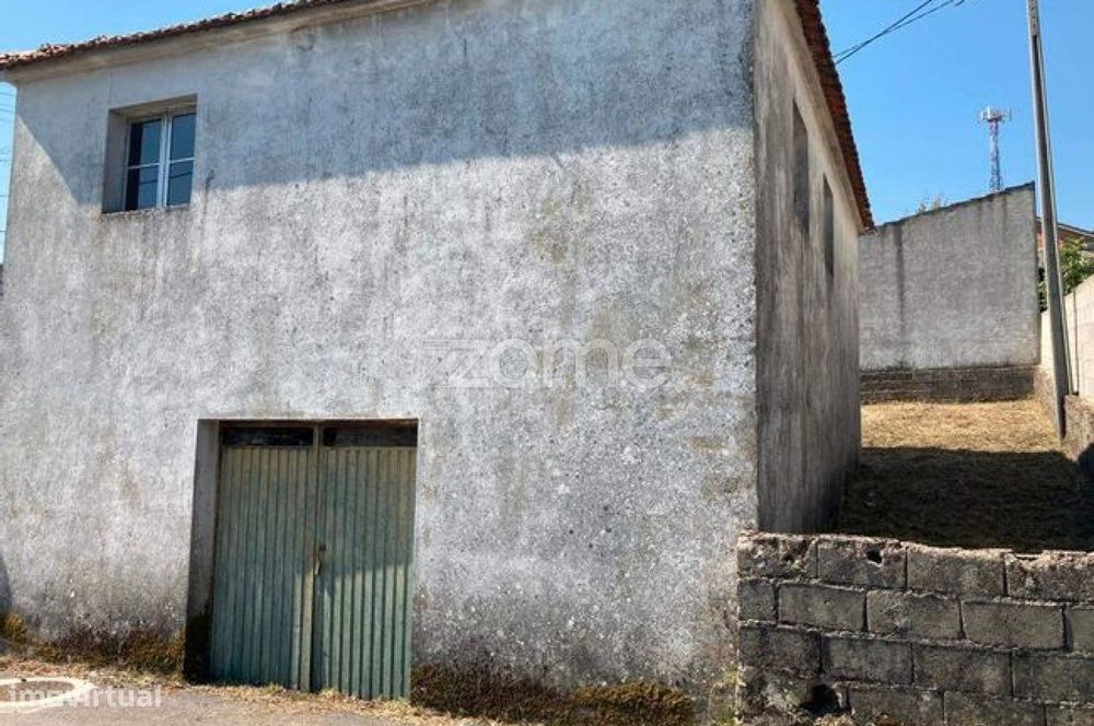 Moradia para Reconstrução – Viariz da Poça, Freguesia da Campeã