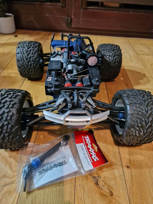 traxxas revo 33 - wszystko dla sportu | OLX Sport i Hobby