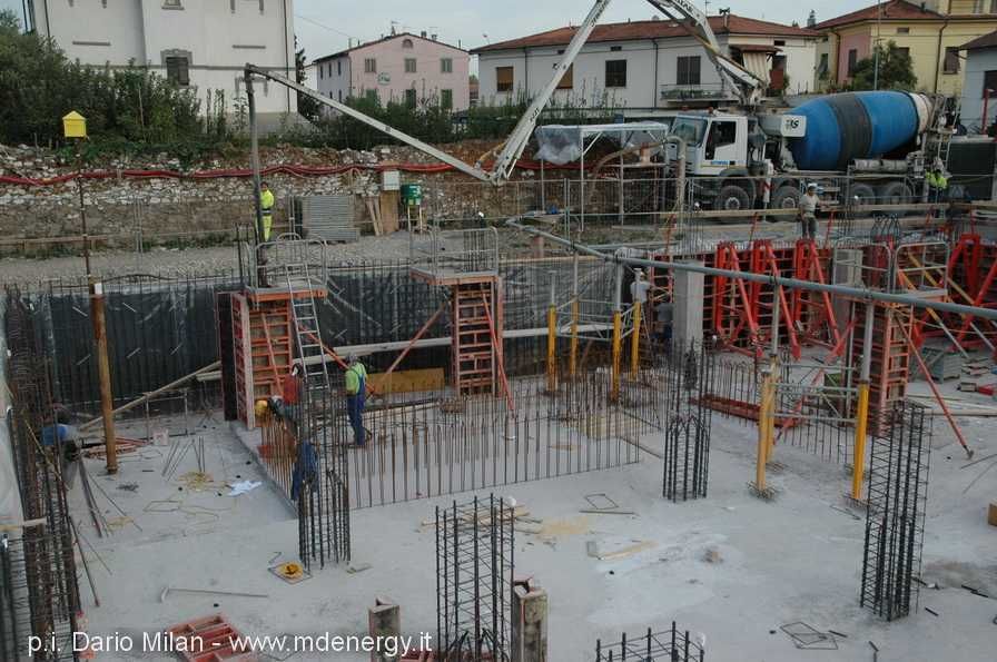 Engenheiro Civil / Diretor de Obra / Projetos de Especialidades