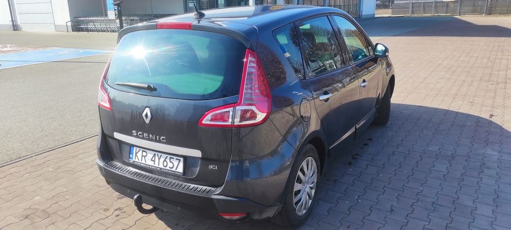 Renault Scenic III 1.9 CDTI