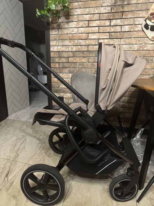 Каляска Carello ultimo 2 в1