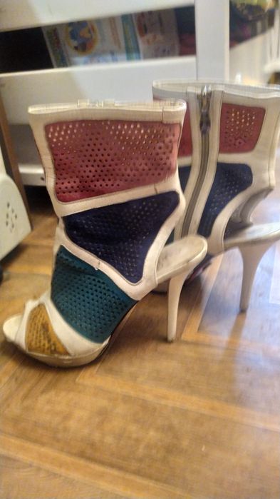 Сандали босоножки кожа