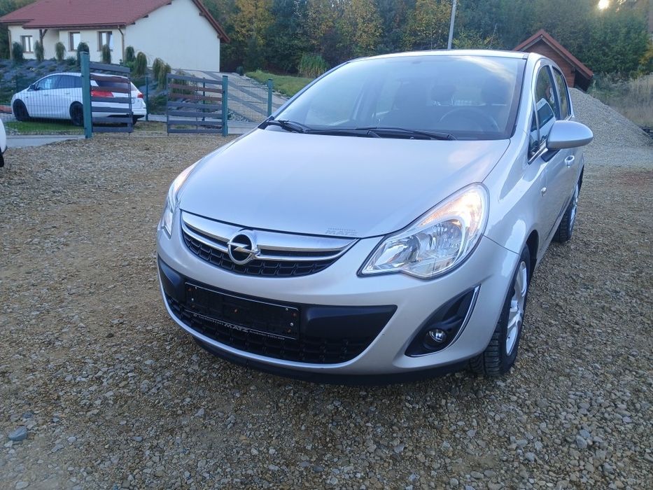 Opel Corsa 1.2 benzyna z przebiegiem 60 tyś km