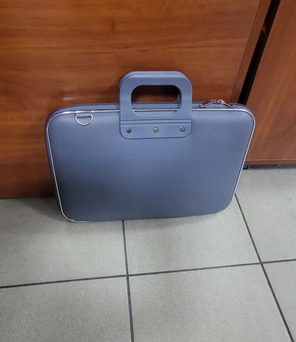 Aktówka szara na dokumenty, laptop 15,6 cala