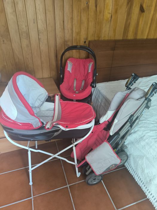 Cadeira e ovinho505007503857438721