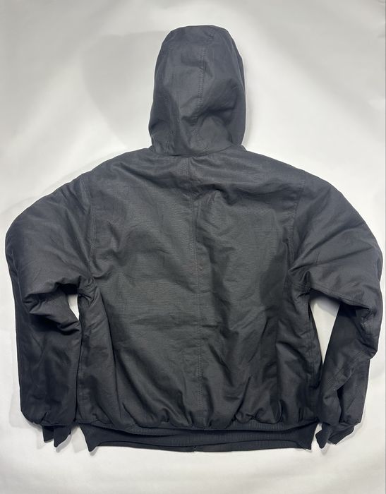 Casaco Carhartt Preto com capuz