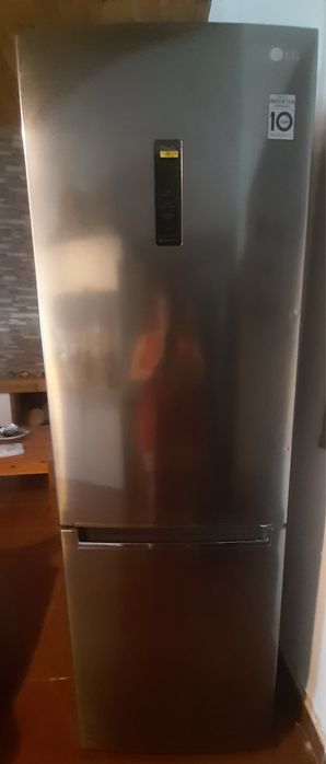 Frigorífico combinado LG - GBB61PZHMN