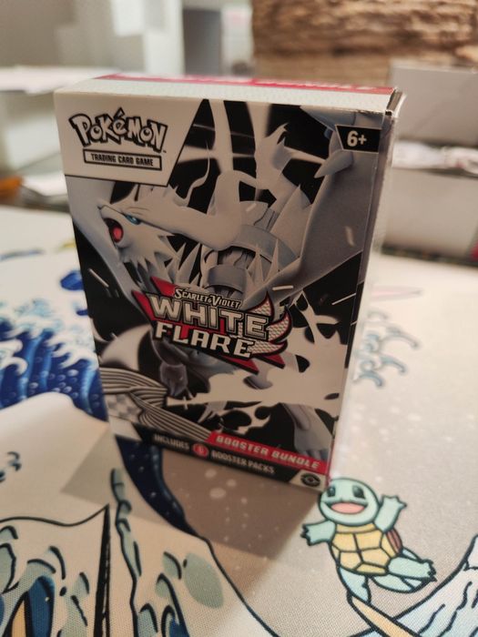 Conjunto cartas Pokémon (inclui EX, Trainers, holo e reverse holo)