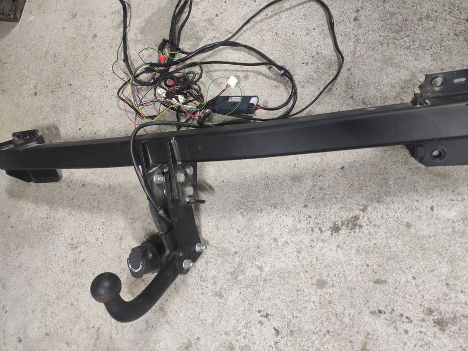 Фаркоп гак приципне VW Volkswagen Touareg NF Фольксваген Туарег Таурег