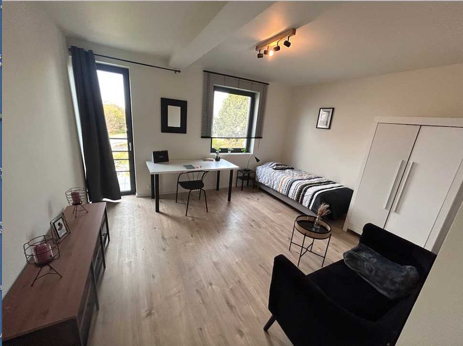Premium pokoje dla spokojnych studentów | Siłownia | Chill room - Lisää