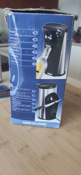 Abre latas, cápsulas e afiador elétrico