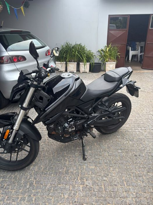 Voge 125-R 2025 11.170km